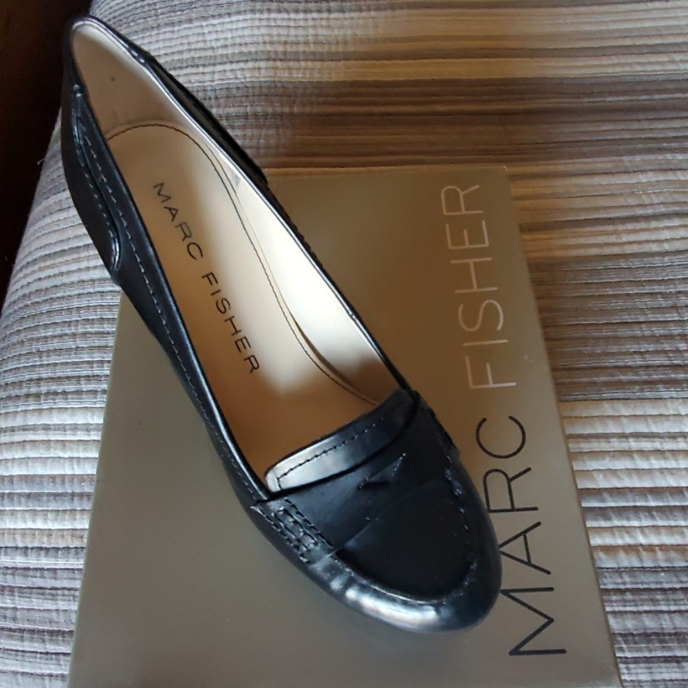 Marc Fisher Black Dress Pumps